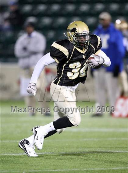 Thumbnail 3 in Rush-Henrietta vs. Webster-Schroeder (Section 5 Class AA Semifinals) photogallery.