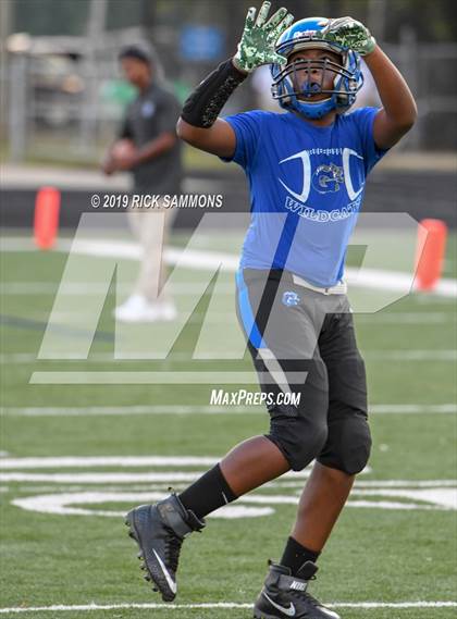 Thumbnail 2 in Myers Park @ Garinger photogallery.