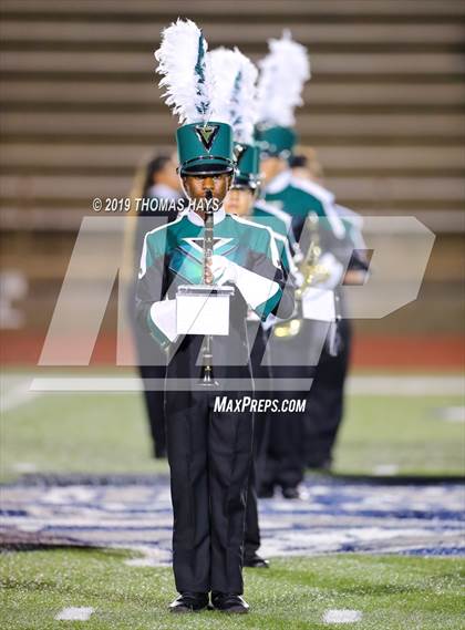 Thumbnail 3 in Lamar Consolidated @ Rudder photogallery.