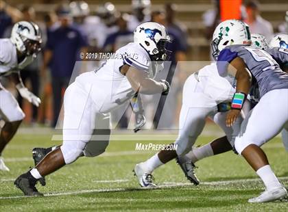 Thumbnail 3 in Lamar Consolidated @ Rudder photogallery.