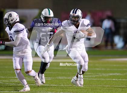 Thumbnail 3 in Lamar Consolidated @ Rudder photogallery.