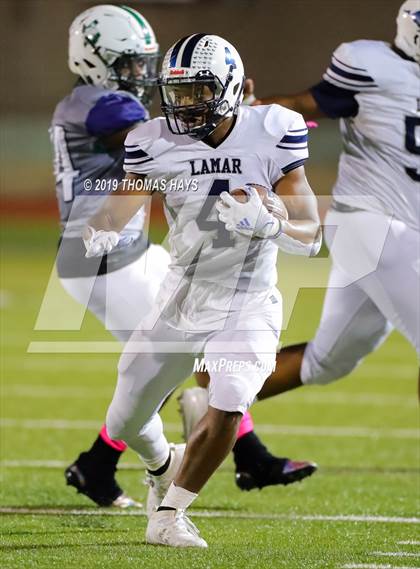 Thumbnail 3 in Lamar Consolidated @ Rudder photogallery.