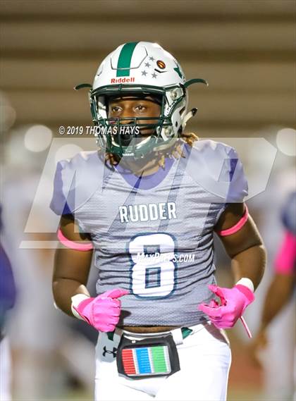 Thumbnail 3 in Lamar Consolidated @ Rudder photogallery.