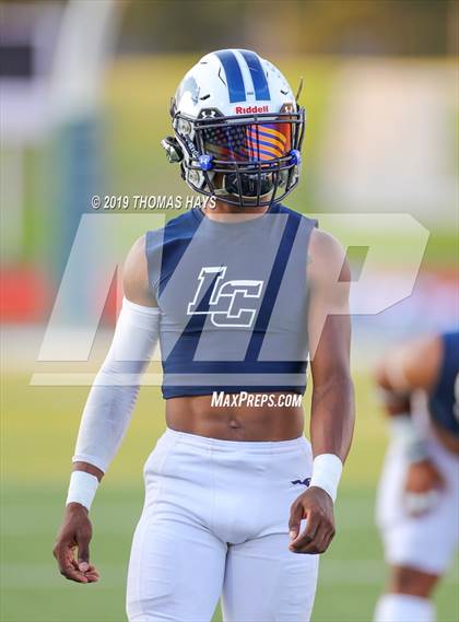 Thumbnail 2 in Lamar Consolidated @ Rudder photogallery.