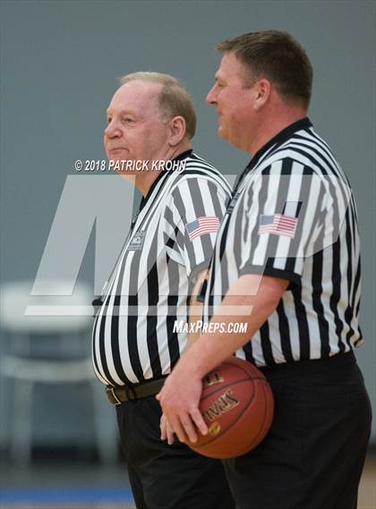 Thumbnail 3 in Northwest Yeshiva vs. Rainier Christian photogallery.