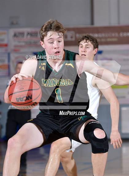 Thumbnail 1 in Bishop Manogue vs. Folsom (Stan Harms Classic) photogallery.