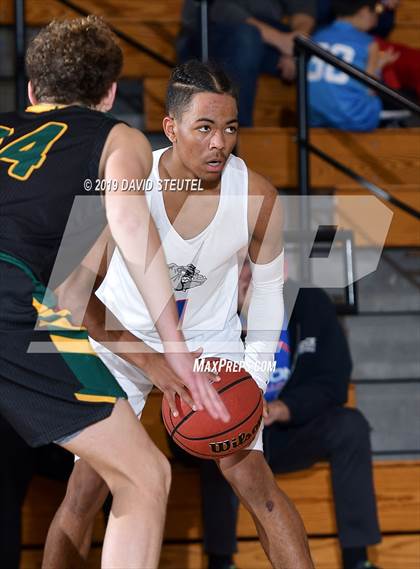 Thumbnail 1 in Bishop Manogue vs. Folsom (Stan Harms Classic) photogallery.