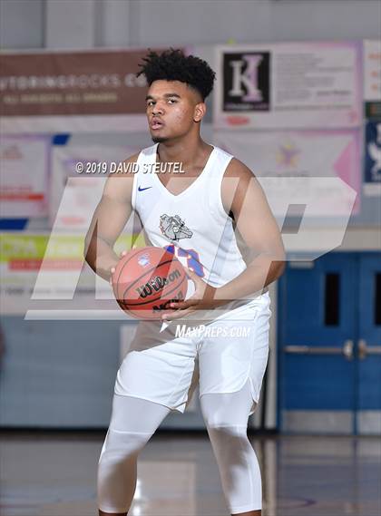 Thumbnail 1 in Bishop Manogue vs. Folsom (Stan Harms Classic) photogallery.