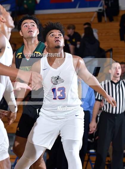 Thumbnail 2 in Bishop Manogue vs. Folsom (Stan Harms Classic) photogallery.