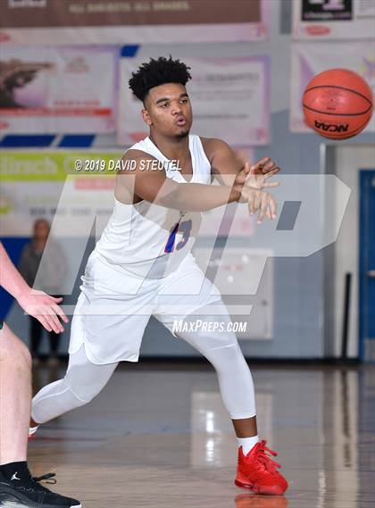 Thumbnail 3 in Bishop Manogue vs. Folsom (Stan Harms Classic) photogallery.