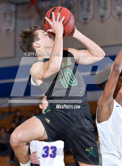 Thumbnail 3 in Bishop Manogue vs. Folsom (Stan Harms Classic) photogallery.