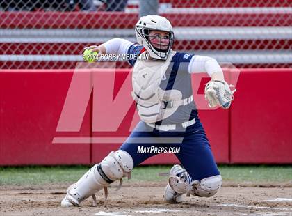 Thumbnail 3 in Redwood vs. Buchanan photogallery.