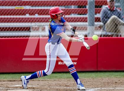 Thumbnail 2 in Redwood vs. Buchanan photogallery.