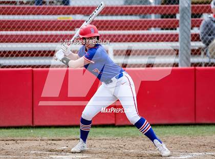 Thumbnail 2 in Redwood vs. Buchanan photogallery.