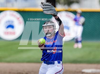 Thumbnail 1 in Redwood vs. Buchanan photogallery.