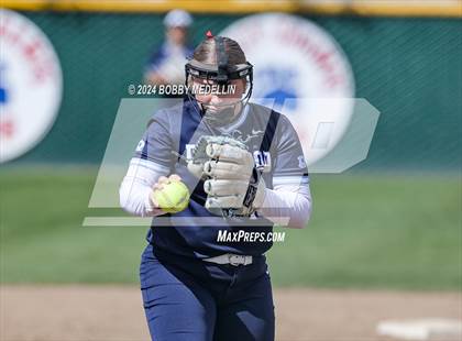 Thumbnail 2 in Redwood vs. Buchanan photogallery.