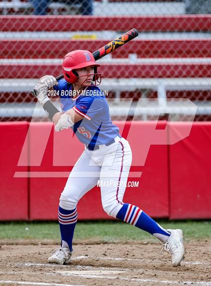 Thumbnail 1 in Redwood vs. Buchanan photogallery.