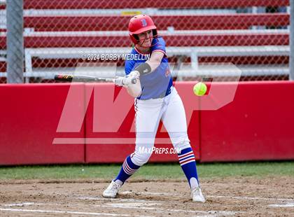 Thumbnail 1 in Redwood vs. Buchanan photogallery.