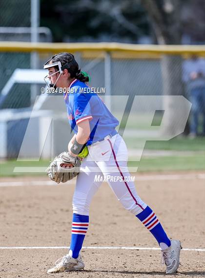 Thumbnail 3 in Redwood vs. Buchanan photogallery.