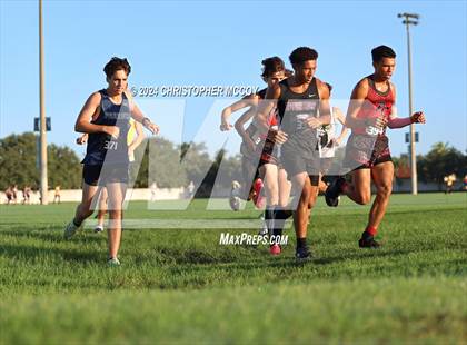 Thumbnail 1 in Lakewood Ranch Invitational photogallery.