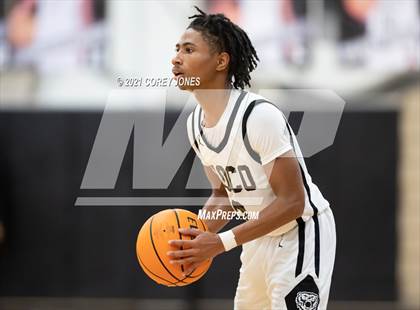 Thumbnail 1 in Whitewater vs Houston County (Bear Brawl Classic) photogallery.
