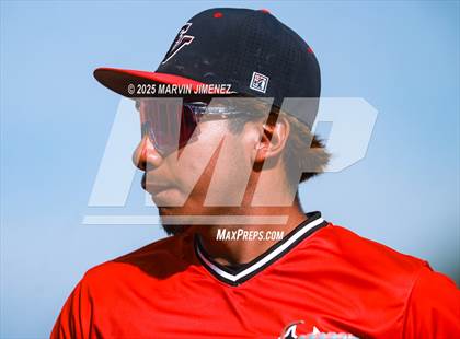 Thumbnail 2 in Redlands East Valley @ Oaks Christian (CIF SS Div 2 Round 2) photogallery.