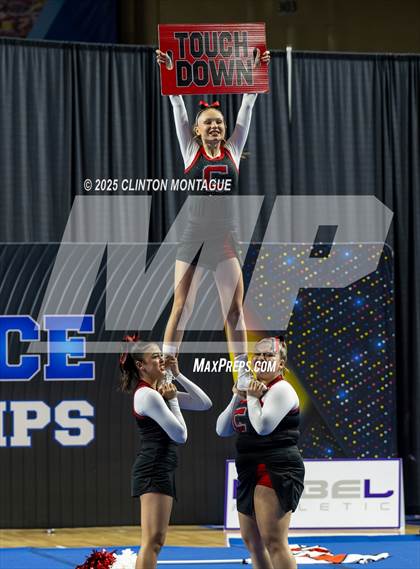 Thumbnail 1 in Combs - Cheer (AIA Division III Prelims) photogallery.