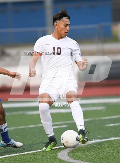 Thumbnail 3 in Tivy vs Midland Lee (New Braunfels Tournament) photogallery.