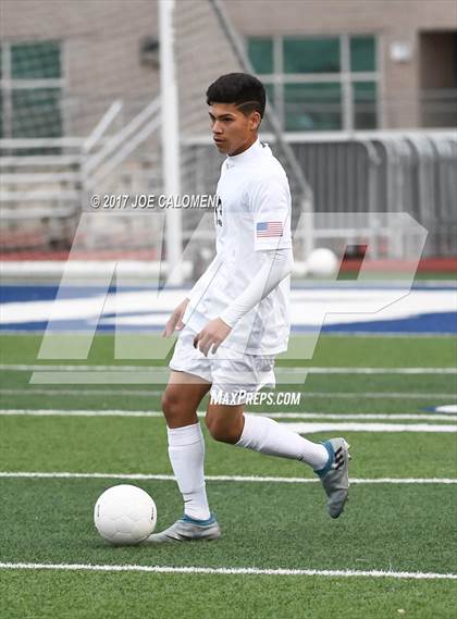Thumbnail 2 in Tivy vs Midland Lee (New Braunfels Tournament) photogallery.