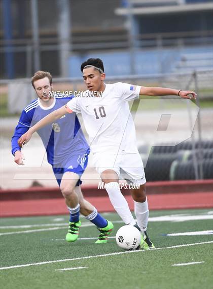 Thumbnail 1 in Tivy vs Midland Lee (New Braunfels Tournament) photogallery.