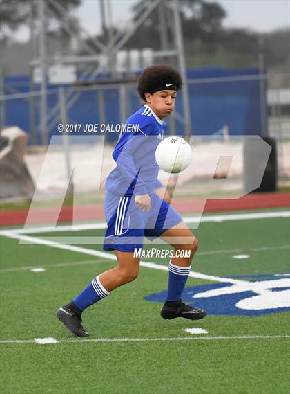 Thumbnail 2 in Tivy vs Midland Lee (New Braunfels Tournament) photogallery.