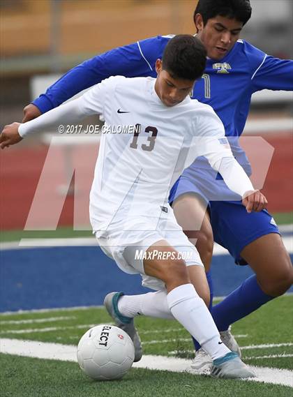 Thumbnail 1 in Tivy vs Midland Lee (New Braunfels Tournament) photogallery.