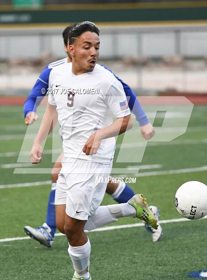 Thumbnail 3 in Tivy vs Midland Lee (New Braunfels Tournament) photogallery.
