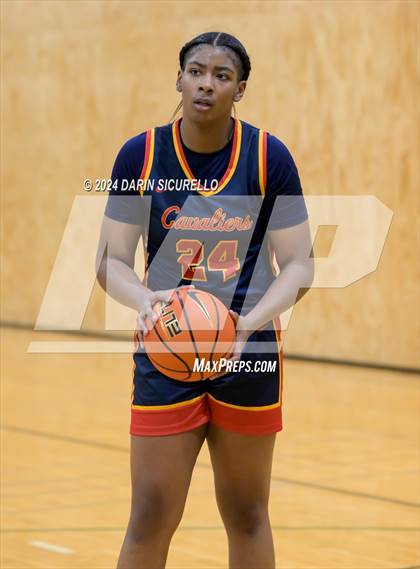 Thumbnail 1 in Grandview vs. Purcell Marian  (Nike Tournament of Champions) photogallery.