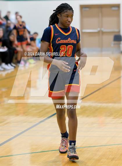 Thumbnail 3 in Grandview vs. Purcell Marian  (Nike Tournament of Champions) photogallery.