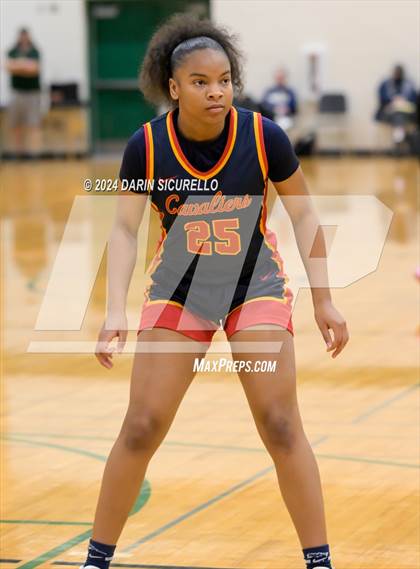 Thumbnail 3 in Grandview vs. Purcell Marian  (Nike Tournament of Champions) photogallery.
