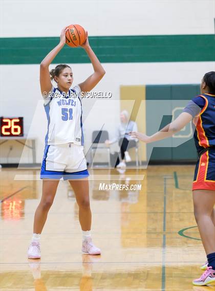 Thumbnail 2 in Grandview vs. Purcell Marian  (Nike Tournament of Champions) photogallery.