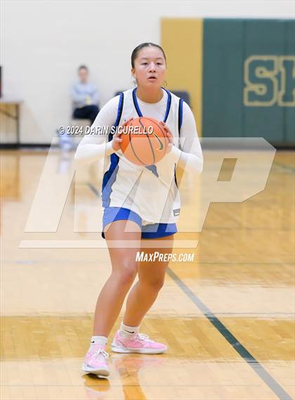 Thumbnail 1 in Grandview vs. Purcell Marian  (Nike Tournament of Champions) photogallery.