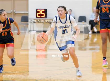 Thumbnail 2 in Grandview vs. Purcell Marian  (Nike Tournament of Champions) photogallery.