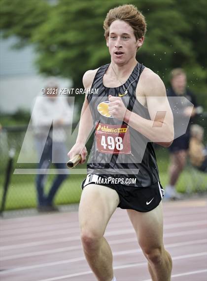 Thumbnail 3 in IHSAA Regional Meet photogallery.