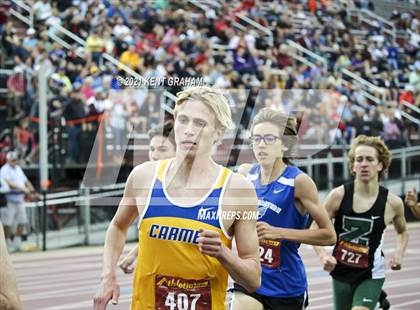 Thumbnail 2 in IHSAA Regional Meet photogallery.