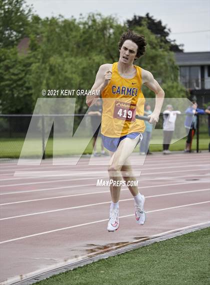 Thumbnail 1 in IHSAA Regional Meet photogallery.