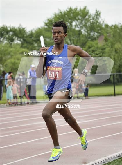Thumbnail 1 in IHSAA Regional Meet photogallery.