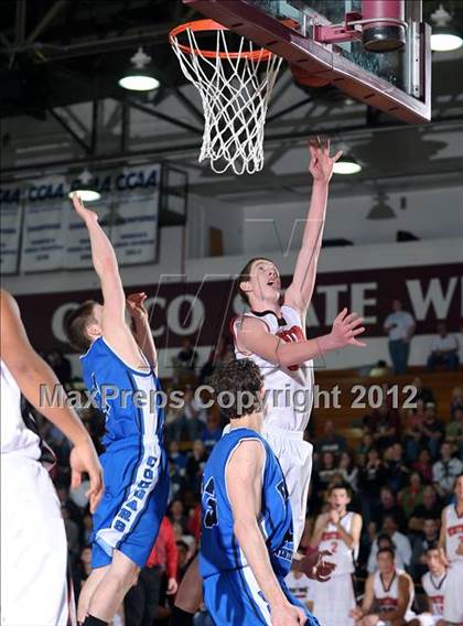 Thumbnail 2 in Paradise Adventist Academy vs. Westwood (CIF NS D6 Final) photogallery.