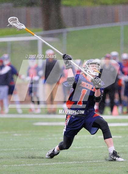 Thumbnail 3 in Lincoln vs. Creighton Prep photogallery.