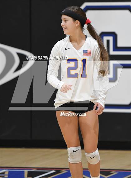 Thumbnail 3 in Brawley vs. Mountain Ridge (NIKE Tournament of Champions) photogallery.