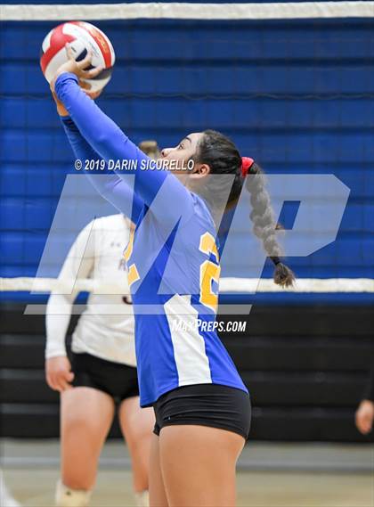 Thumbnail 2 in Brawley vs. Mountain Ridge (NIKE Tournament of Champions) photogallery.