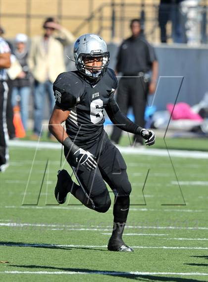 Thumbnail 2 in Guyer vs. Aledo (UIL 4A Division 1 Area Playoff) photogallery.