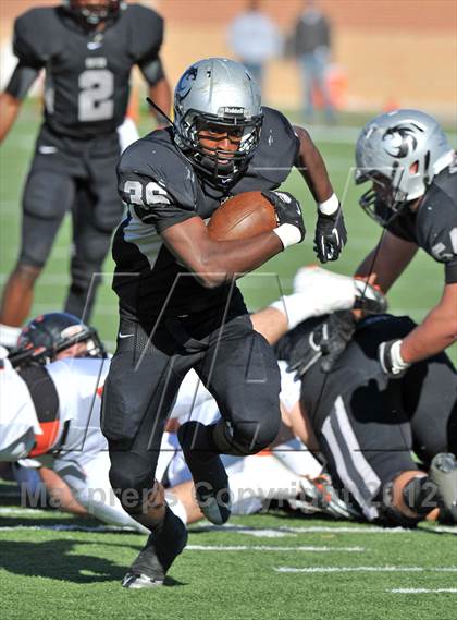 Thumbnail 1 in Guyer vs. Aledo (UIL 4A Division 1 Area Playoff) photogallery.