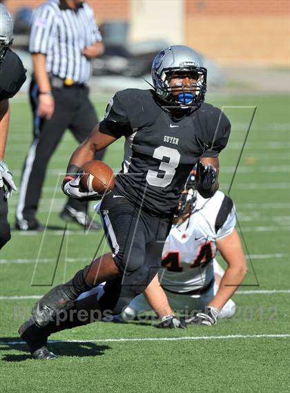 Thumbnail 3 in Guyer vs. Aledo (UIL 4A Division 1 Area Playoff) photogallery.